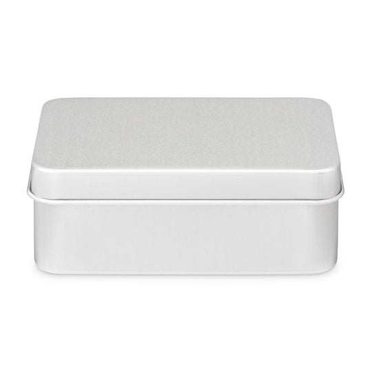 A straight sided rectangular aluminium tin in silver. The lid is smooth and the product code is T9886.