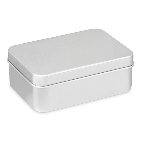 A straight sided rectangular aluminium tin in silver. The lid is smooth and the product code is T9886.